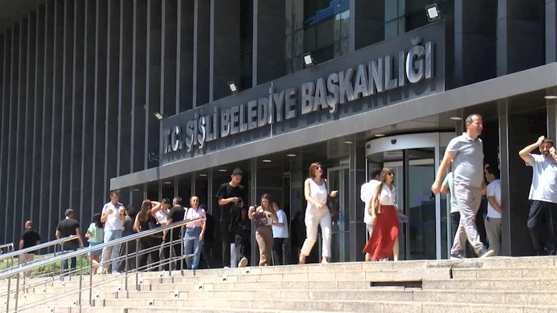 İstanbul - Şişli Tapu Müdürlüğü’nde yangın paniği 