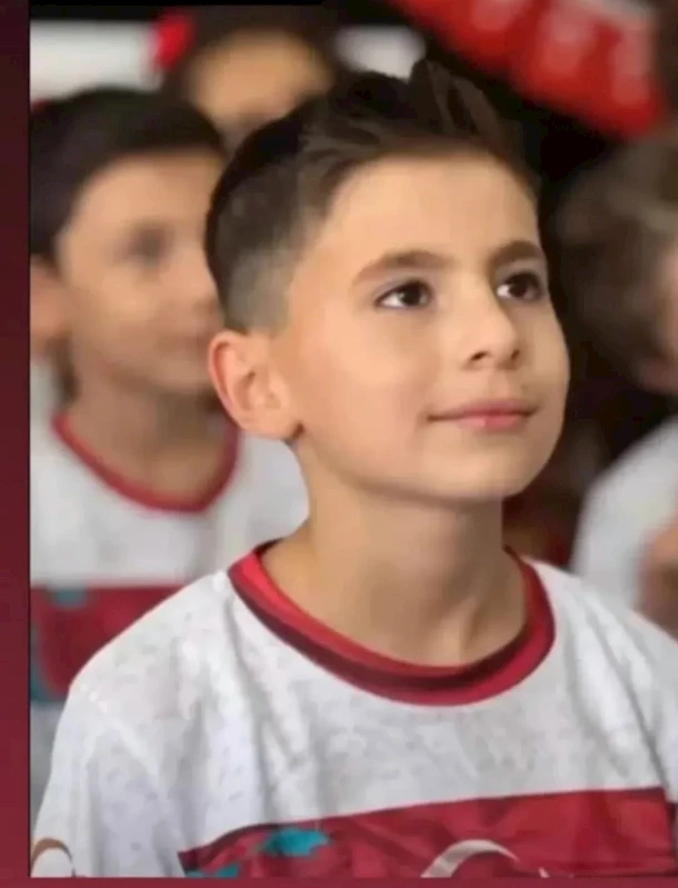 Düzce- Hafriyat kamyonunun çarptığı otomobilden fırlayan Enes öldü /Video eklendi 