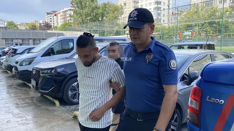 Kahvehanede demir sopalarla darbettiler; 3 gözaltı