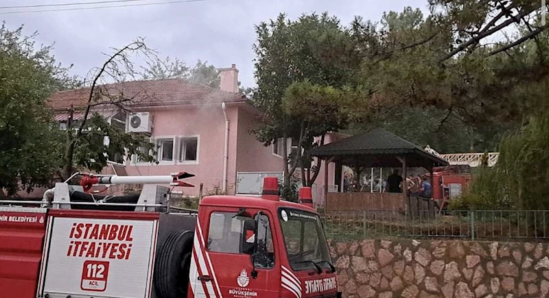 Bartın’da, kaymakamın oturduğu lojman yandı