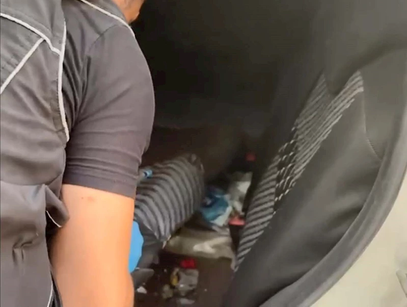 Eskişehir’de durdurulan otomobilde 1 kilo kokain ele geçirildi