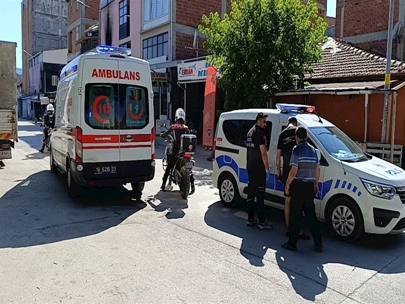 Parkta bıçakladığı kocasını elektrikli bisikletle hastaneye götüren kadın serbest kaldı