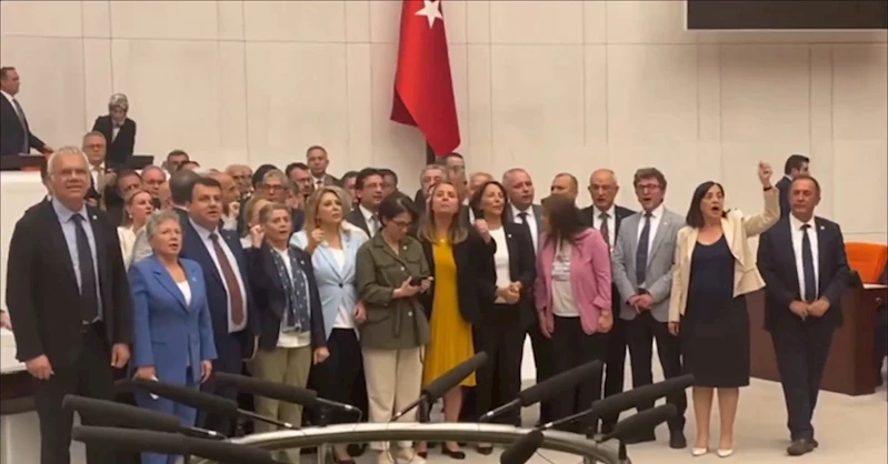 TBMM Genel Kurulu toplandı (2)