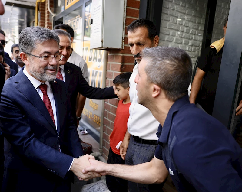 Bakan Yumaklı: Bir kıvılcım koskoca bir ekosistemi yok edebilecek güce ulaşabiliyor / Ek fotoğraflar