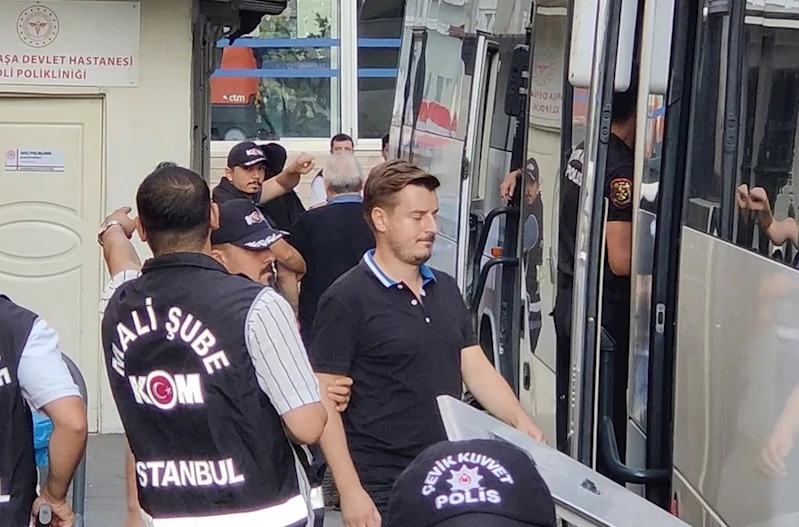 İstanbul- İBB soruşturması kapsamında gözaltına alınan 24 şüpheli adliyeye sevk edildi /Haber eklendi 