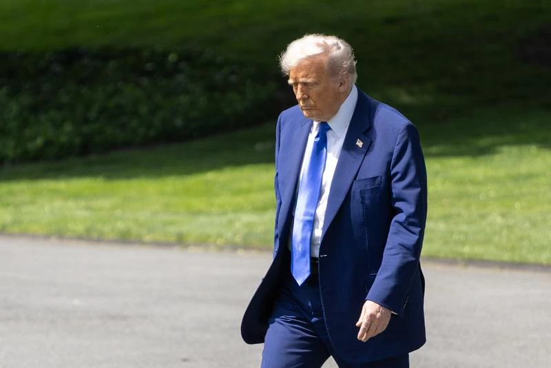 Trump, uzay endüstrisi yükümlülüklerini azaltmak için kararname imzaladı