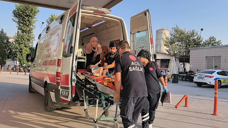 Balkondan düşen çocuk yaralandı 