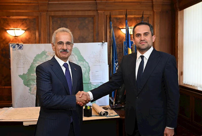 Bakan Uraloğlu, Rumen mevkidaşı Șerban ile görüştü / Geniş haber