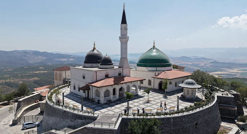 Hazreti Ukkaşe Türbesi’nin restorasyonu tamamlandı