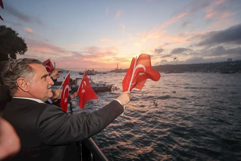 TCG Anadolu Gemisiyle Çanakkale’den İstanbul’a 