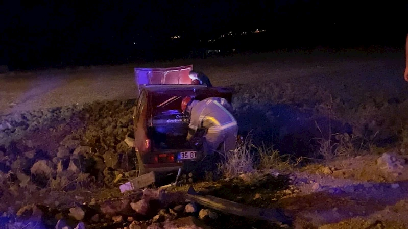 Tartıştığı damadının otomobiliyle kaçarken tarlaya uçtu