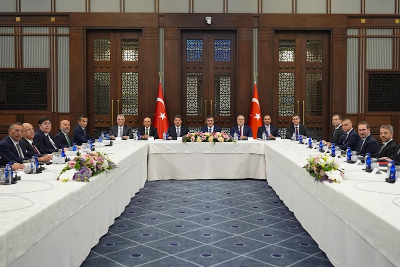 Cevdet Yılmaz, TİSK heyetini kabul etti