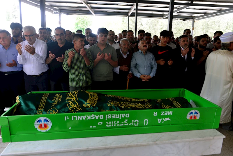 Adana - Eski AK Parti ilçe başkanı kazada yaşamını yitirdi (2) /Video eklendi 