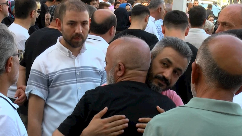 İstanbul - Eski sevgilisi tarafından öldürülen Hilal Özdemir, son yolculuğuna uğurlandı 