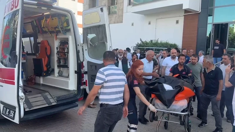 Su tahliye etmek isterken akıma kapılan kapıcı öldü 
