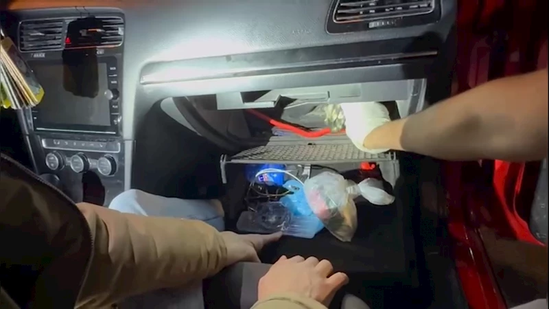 İstanbul - Beşiktaş’ta kaportacı dükkanına operasyon: Polis silah çekip bastı, tuvaletten kokain çıkardı