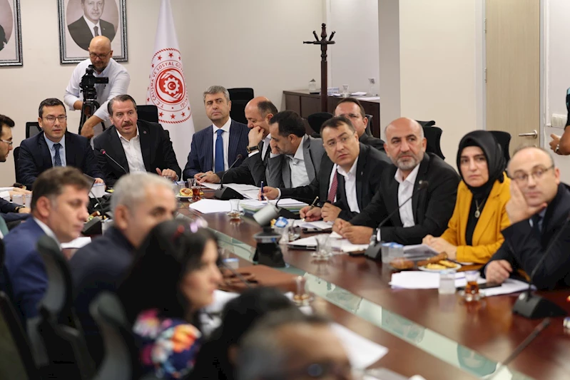 Eğitim hizmet kolu toplu sözleşme tekliflerinin ön müzakere süreci tamamlandı