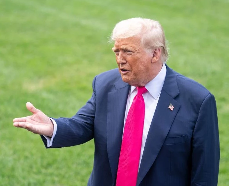 Trump, Putin ile çok yakında görüşme ihtimali olduğunu açıkladı