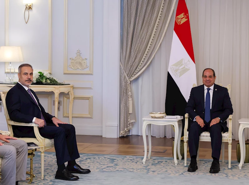 Bakan Fidan, Mısır Cumhurbaşkanı Abdulfettah es-Sisi ile görüştü / Video eklendi