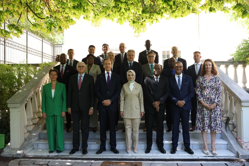 Bakan Göktaş, Frankofon büyükelçilerle görüştü