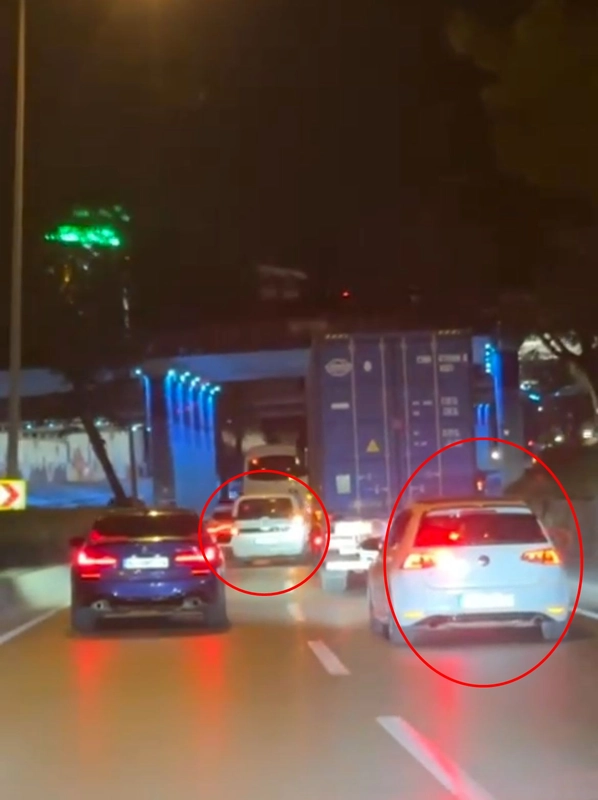 Yoğun trafikte makas atan sürücülerin tehlikeli ilerleyişi kamerada 