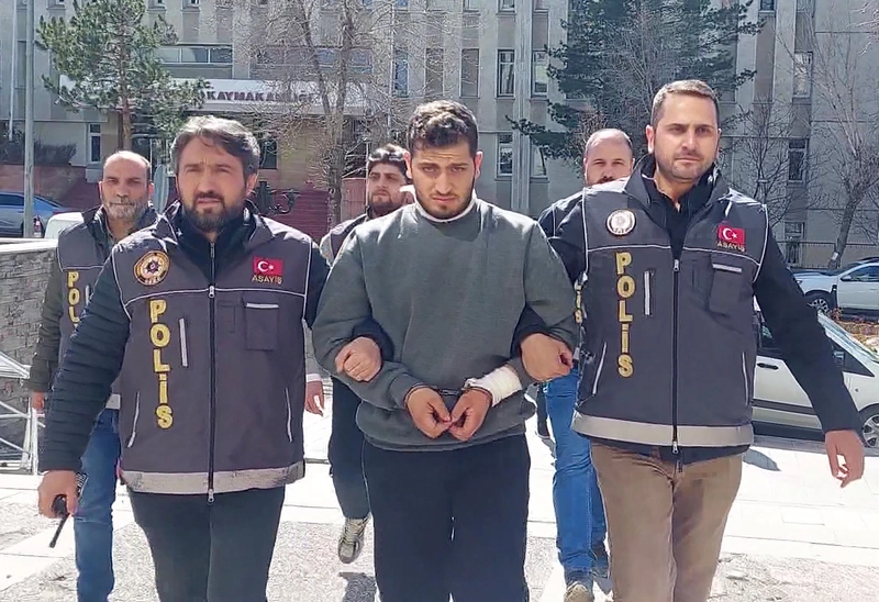 Eş cinayeti sanığının 