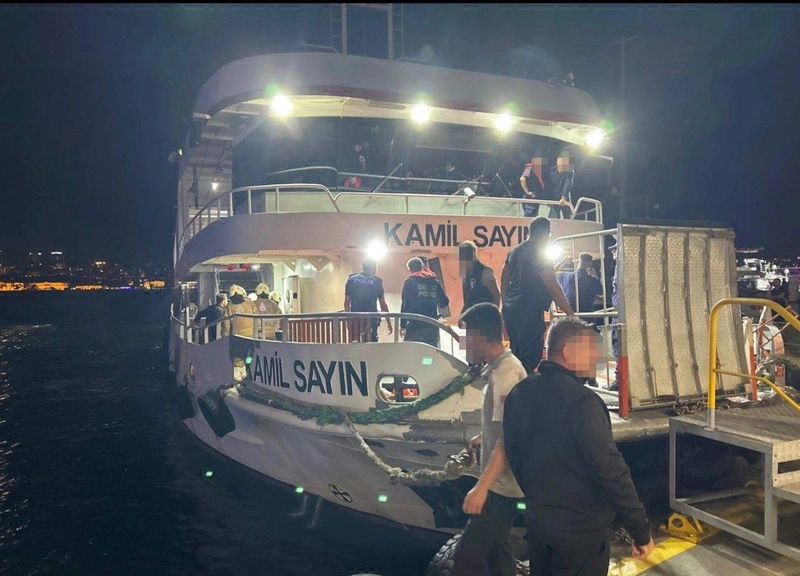 İstanbul - Beşiktaş - Üsküdar motoru, kuru yük gemisi ile çarpıştı: 8 yaralı - 3 / Ek bilgi - Ek görüntü