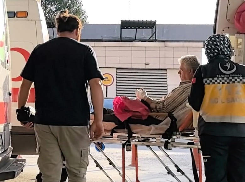 Kurduğu köstebek tabancasının patlamasıyla elinden yaralandı 