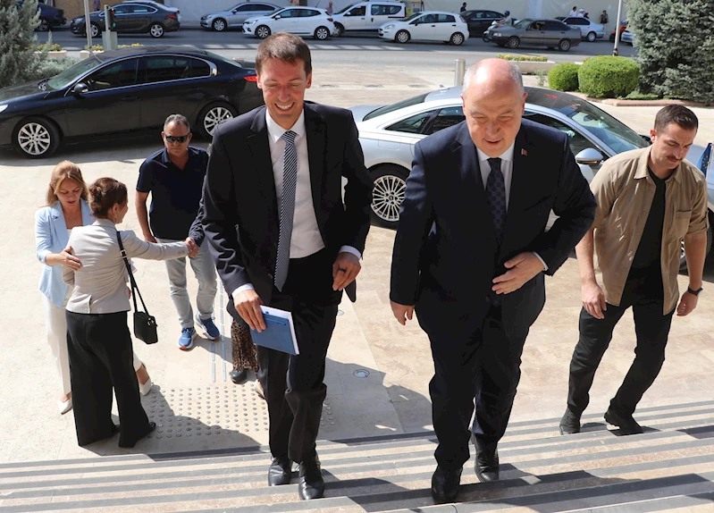 AB Türkiye Delegasyonu Başkanvekili Vılcınskas Denizli
