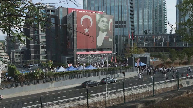 İstanbul - Gürsel Tekin, CHP İstanbul İl Başkanlığı