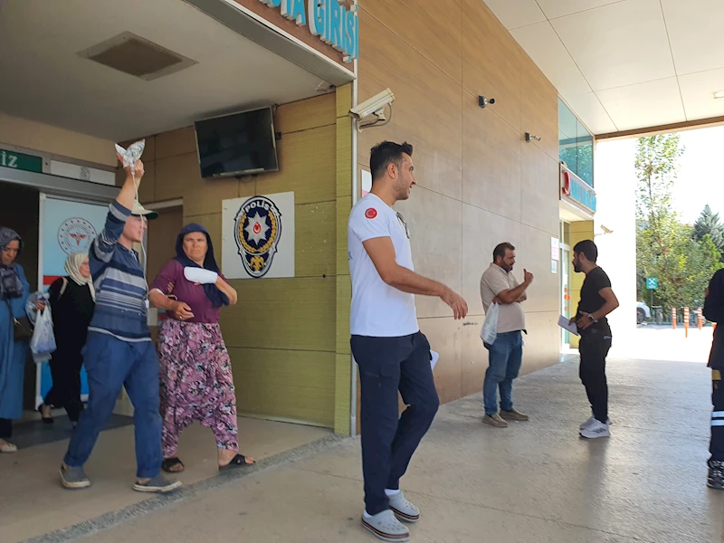 Elini salça makinesine kaptıran kadının 4 parmağı koptu