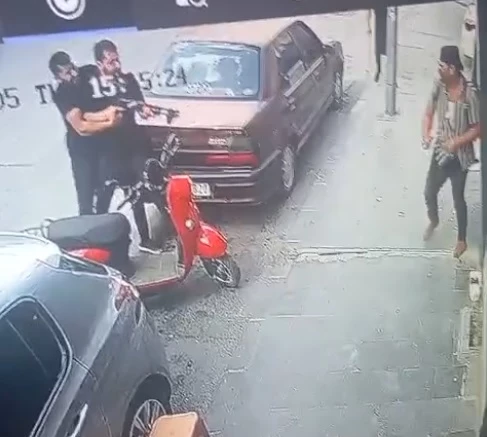 Kasabın vurduğu güzellik merkezi sahibi geçen hafta bıçakla tehditler savurmuş (2)
