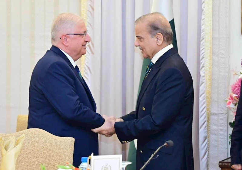 Bakan Güler, Pakistan Başbakanı Şerif tarafından kabul edildi